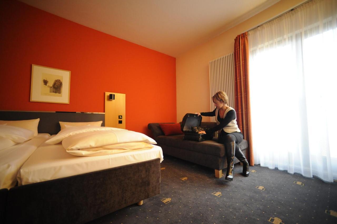 Hotel Theresientor Straubing Exterior foto